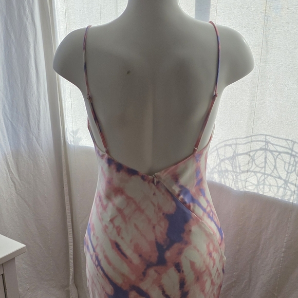 Astr The Label Tie-Dye Dress - Picture 4 of 8